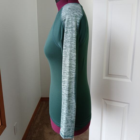 All in Motion Athletic Top YL (12/14) long sleeves thumb holes heathered Emerald - Picture 2 of 10